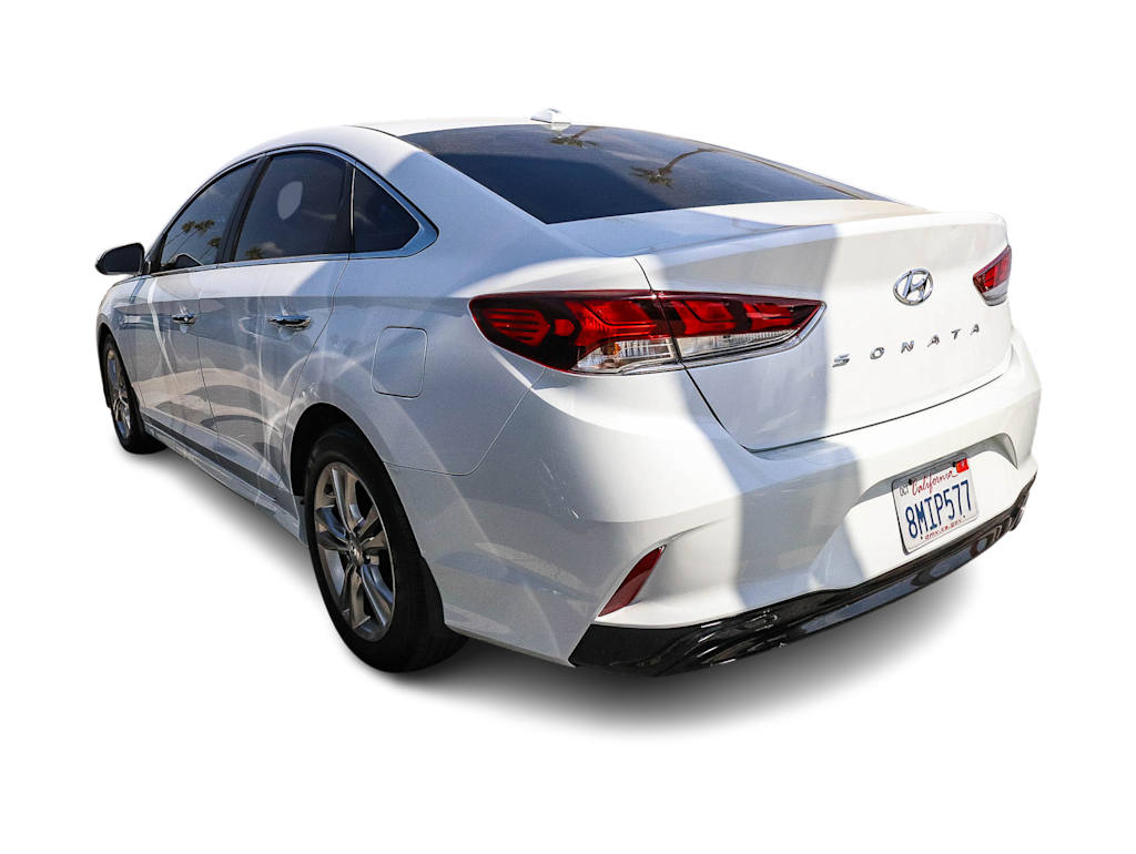 Thumbnail: 2019 Hyundai Sonata - 2