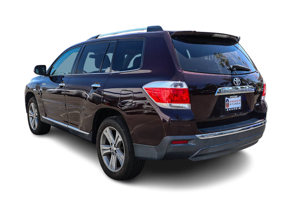 Thumbnail: 2012 Toyota Highlander - 3