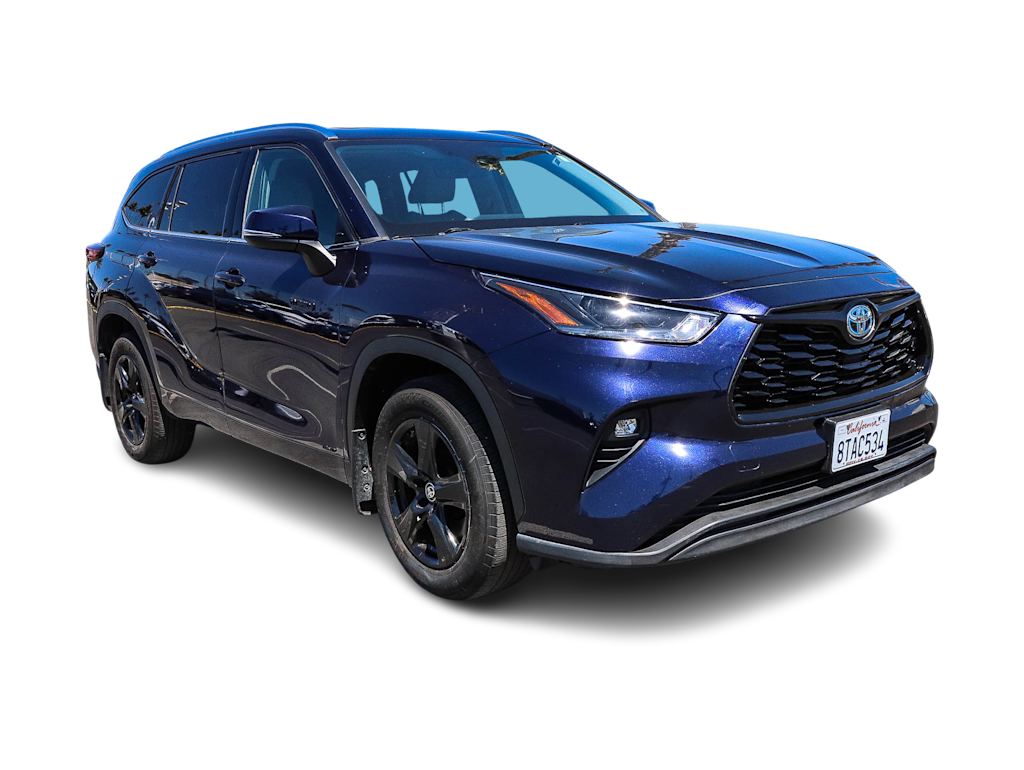 Thumbnail: 2021 Toyota Highlander - 25