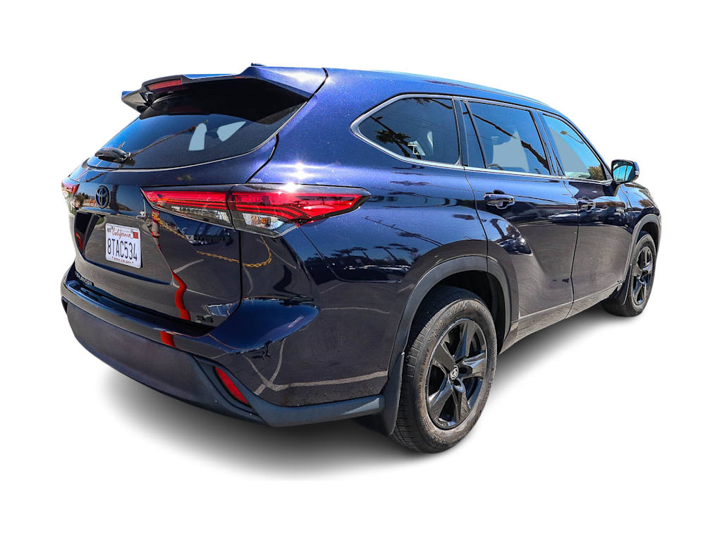 Thumbnail: 2021 Toyota Highlander - 20