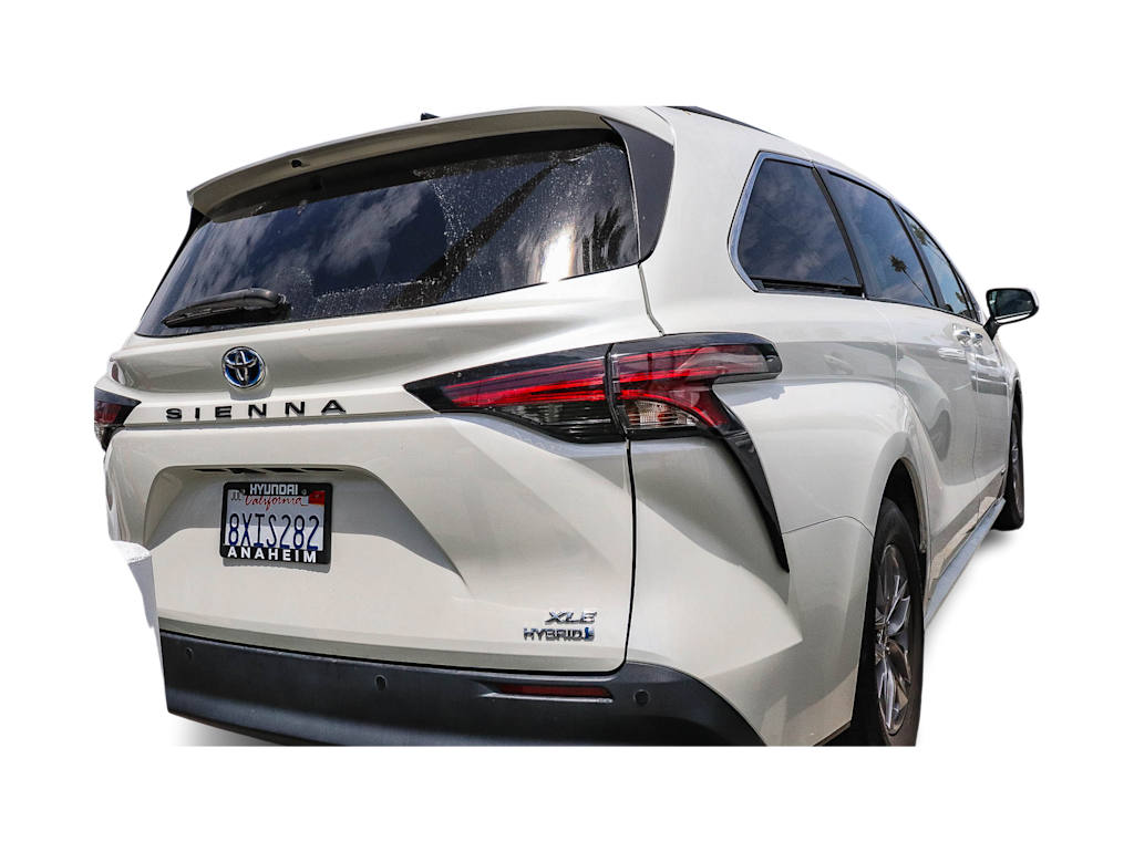 Thumbnail: 2021 Toyota Sienna - 19