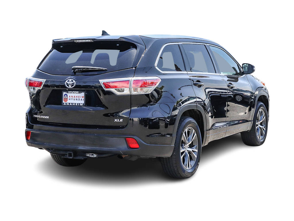 Thumbnail: 2016 Toyota Highlander - 19