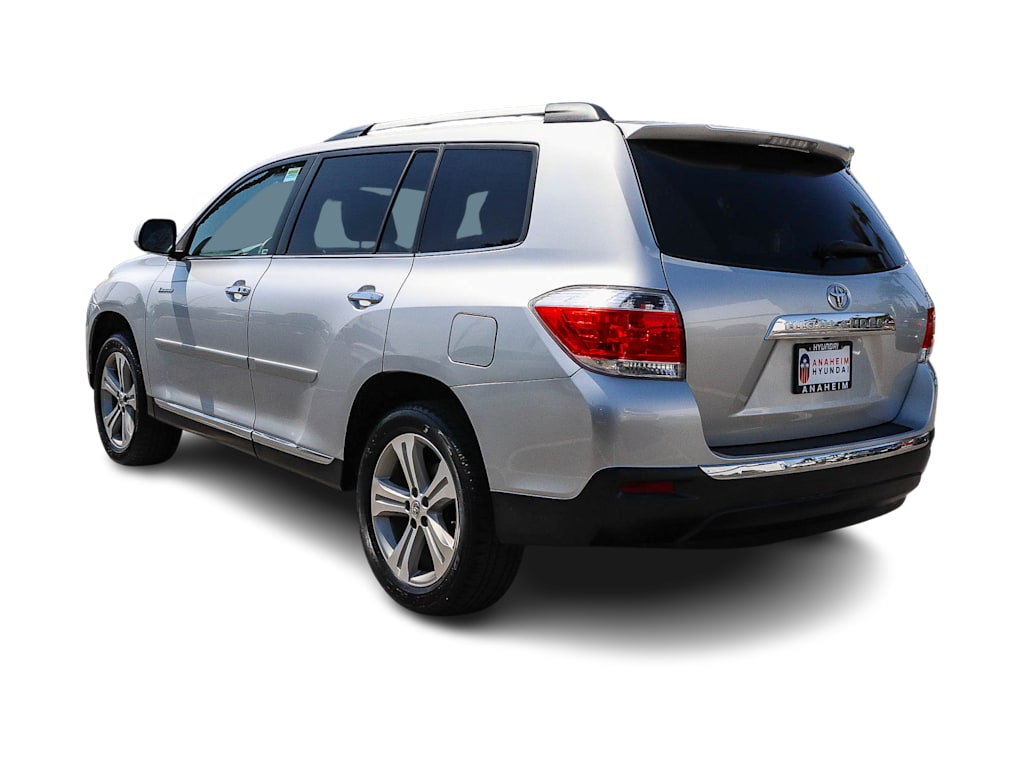 Thumbnail: 2013 Toyota Highlander - 3