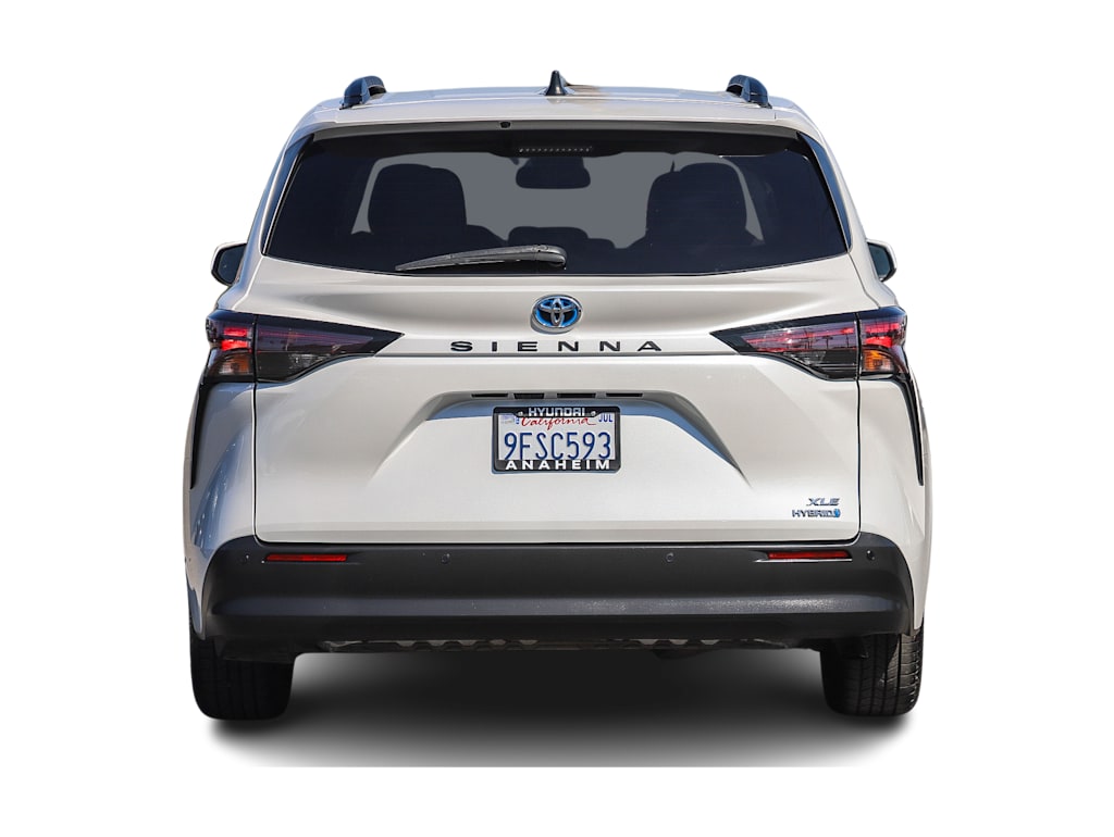 Thumbnail: 2023 Toyota Sienna - 4