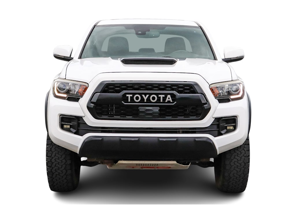 Thumbnail: 2019 Toyota Tacoma - 16