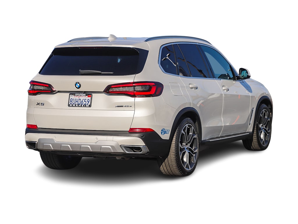 Thumbnail: 2021 BMW X5 - 18