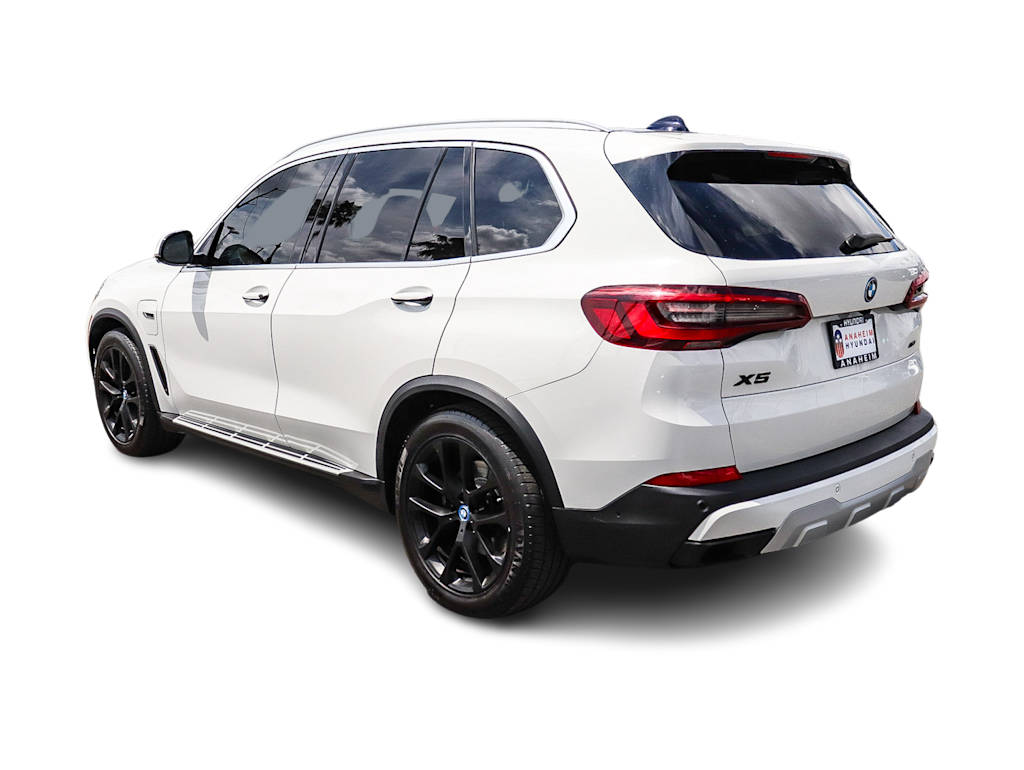 Thumbnail: 2023 BMW X5 - 3