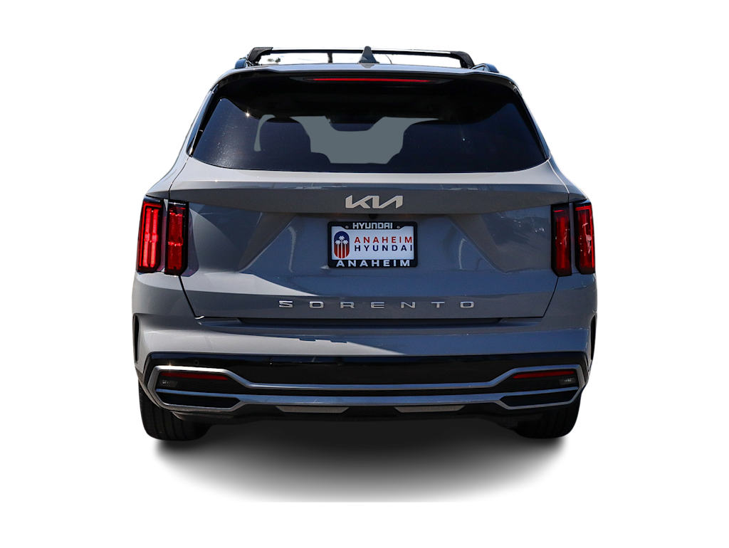 Thumbnail: 2022 Kia Sorento - 4