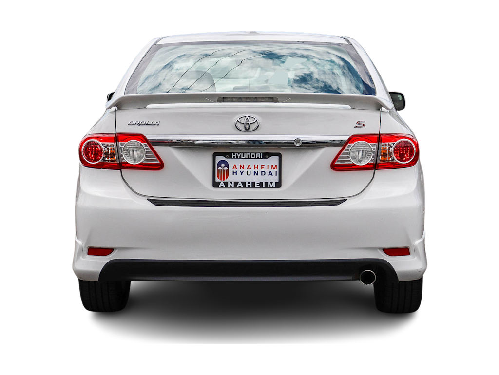 Thumbnail: 2013 Toyota Corolla - 4