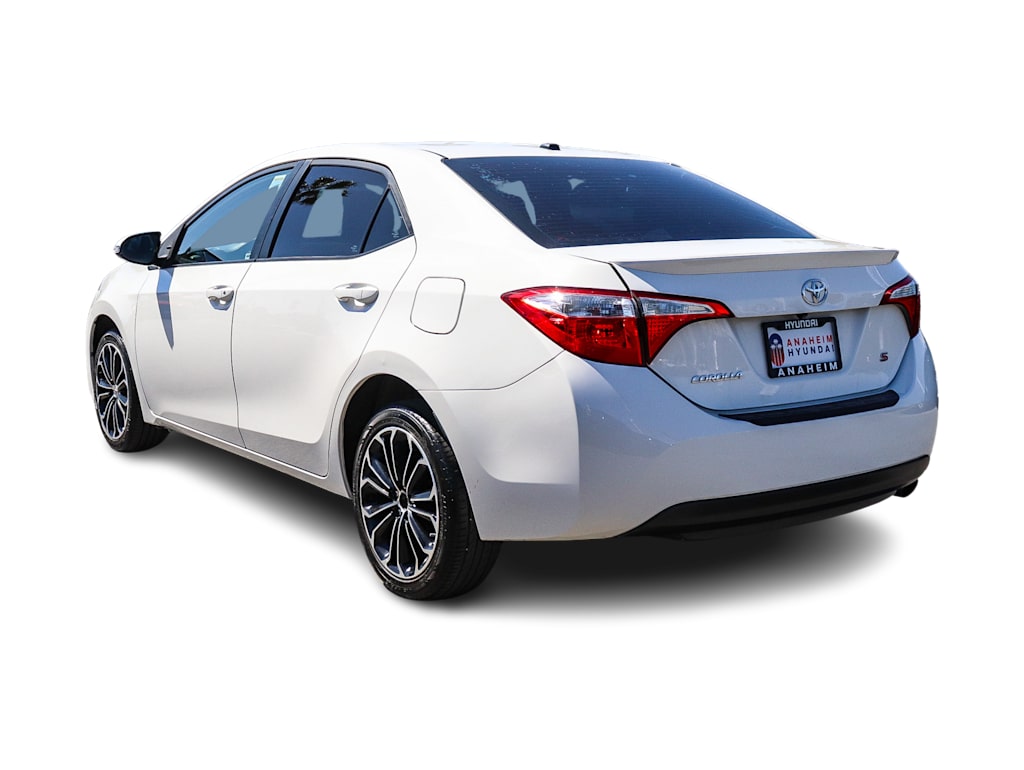 Thumbnail: 2016 Toyota Corolla - 3
