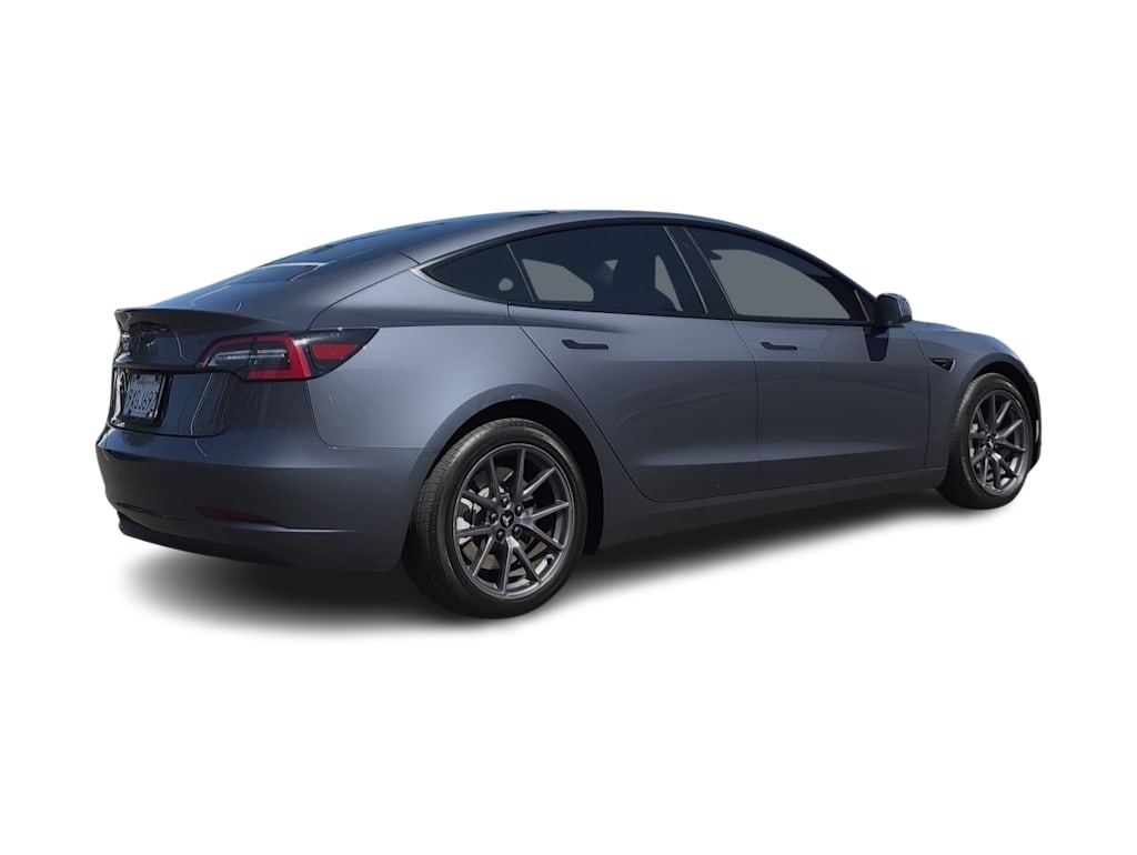 Thumbnail: 2023 Tesla Model 3 - 11