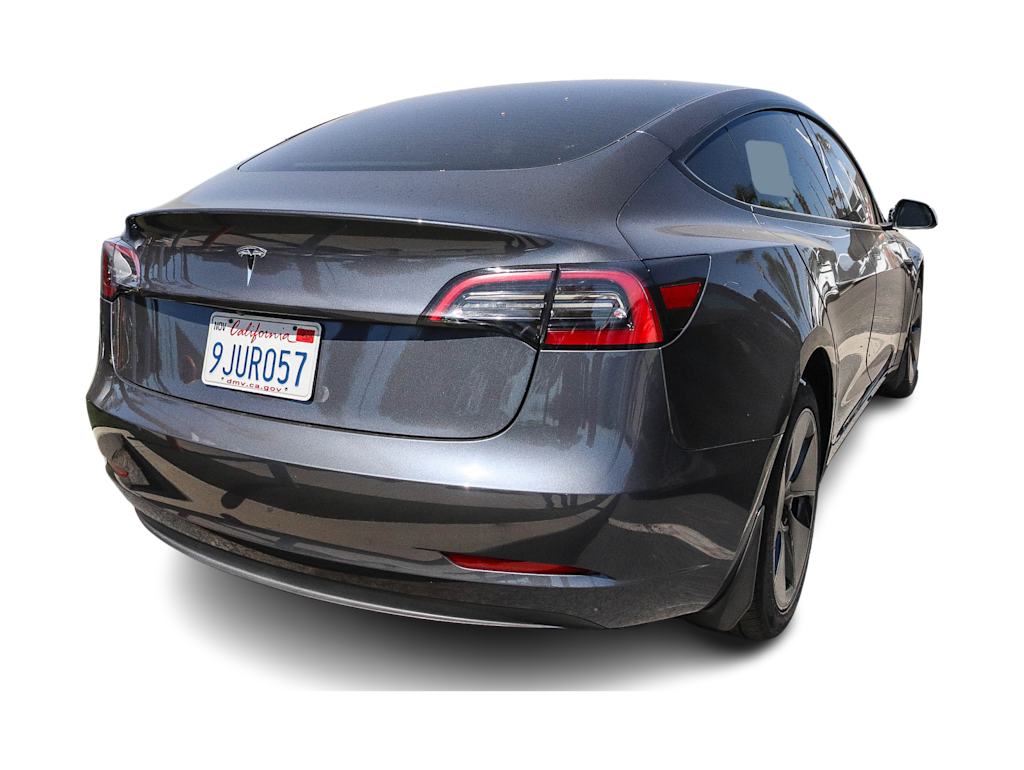 Thumbnail: 2023 Tesla Model 3 - 17