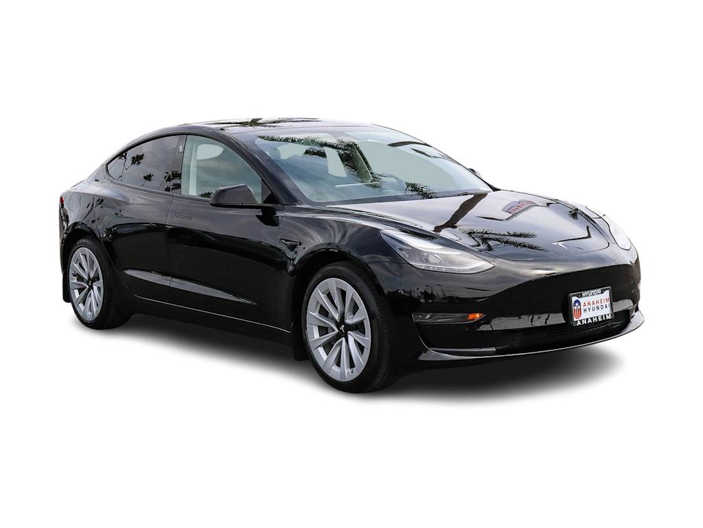 Thumbnail: 2023 Tesla Model 3 - 15