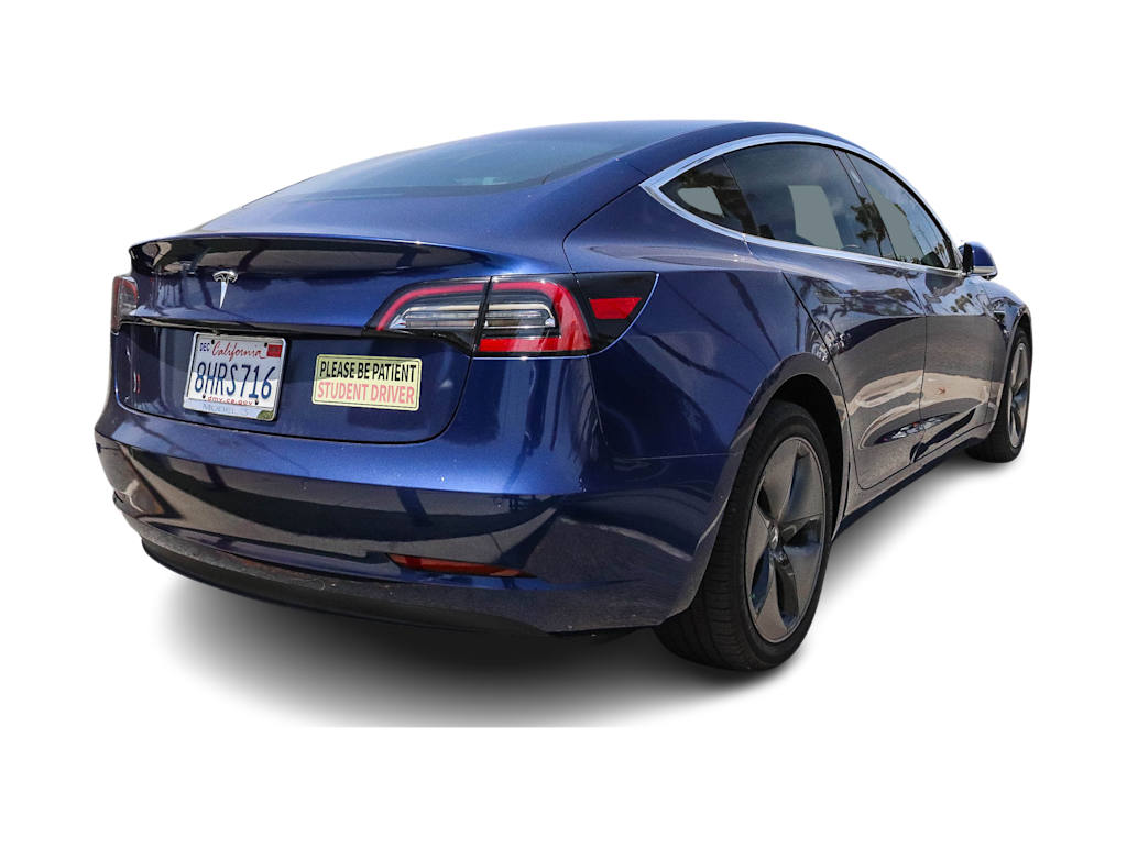 Thumbnail: 2018 Tesla Model 3 - 15