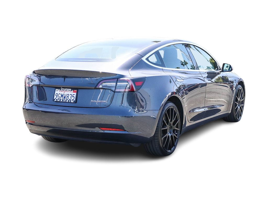 Thumbnail: 2018 Tesla Model 3 - 17