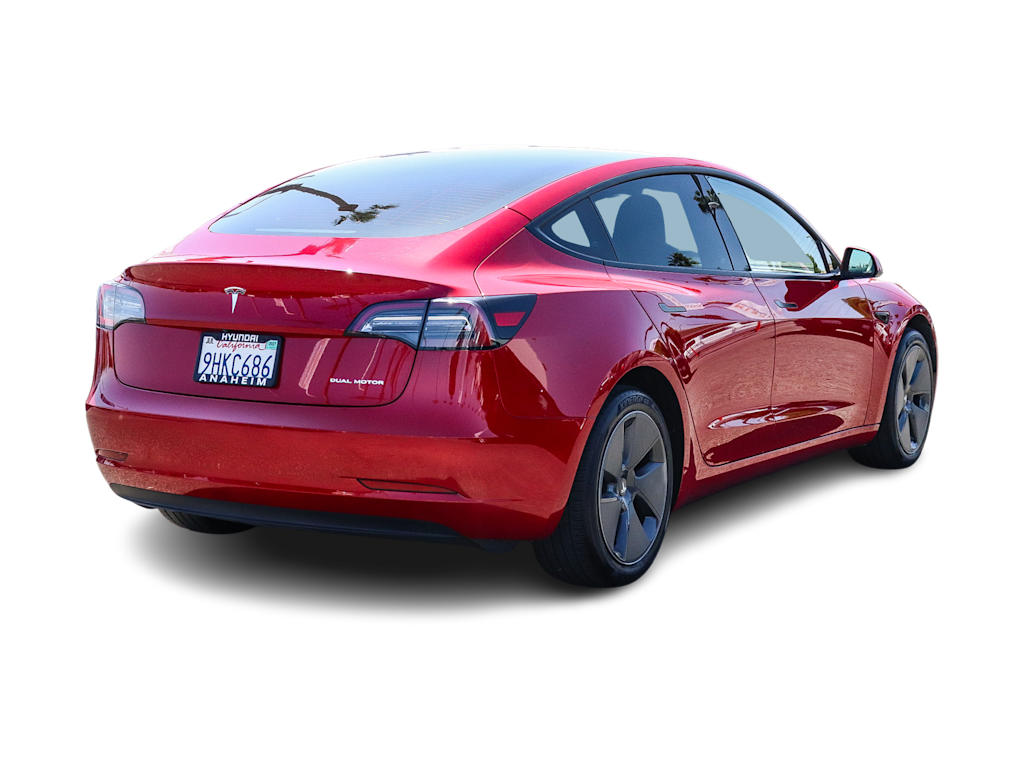 Thumbnail: 2023 Tesla Model 3 - 16