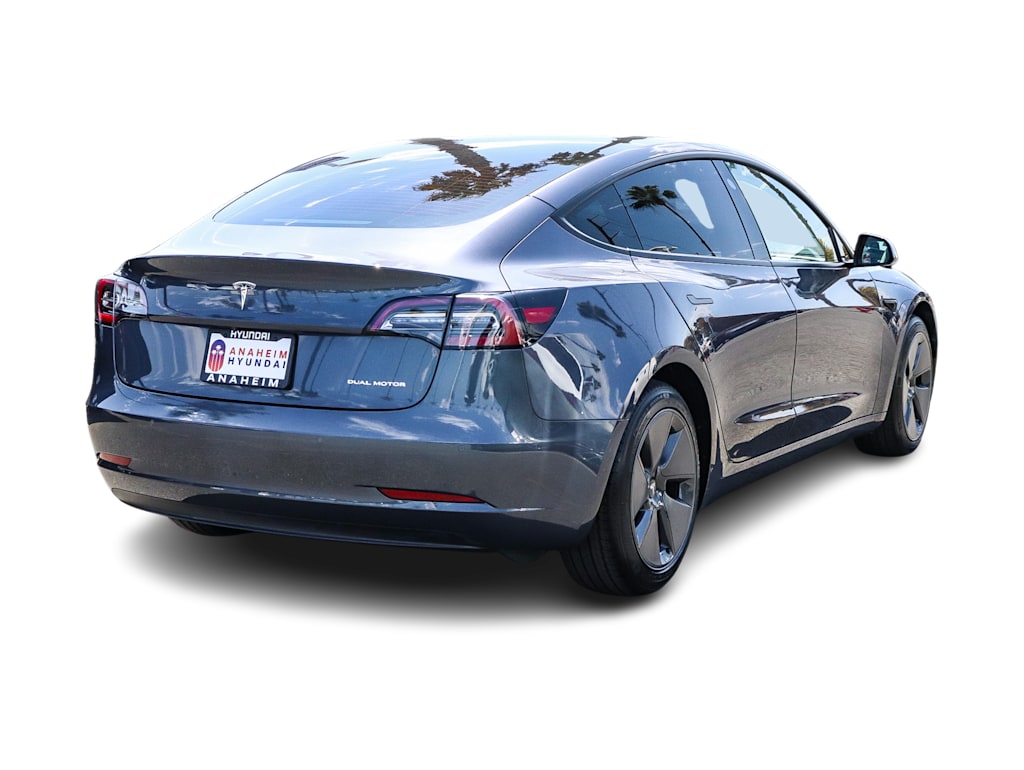 Thumbnail: 2022 Tesla Model 3 - 17