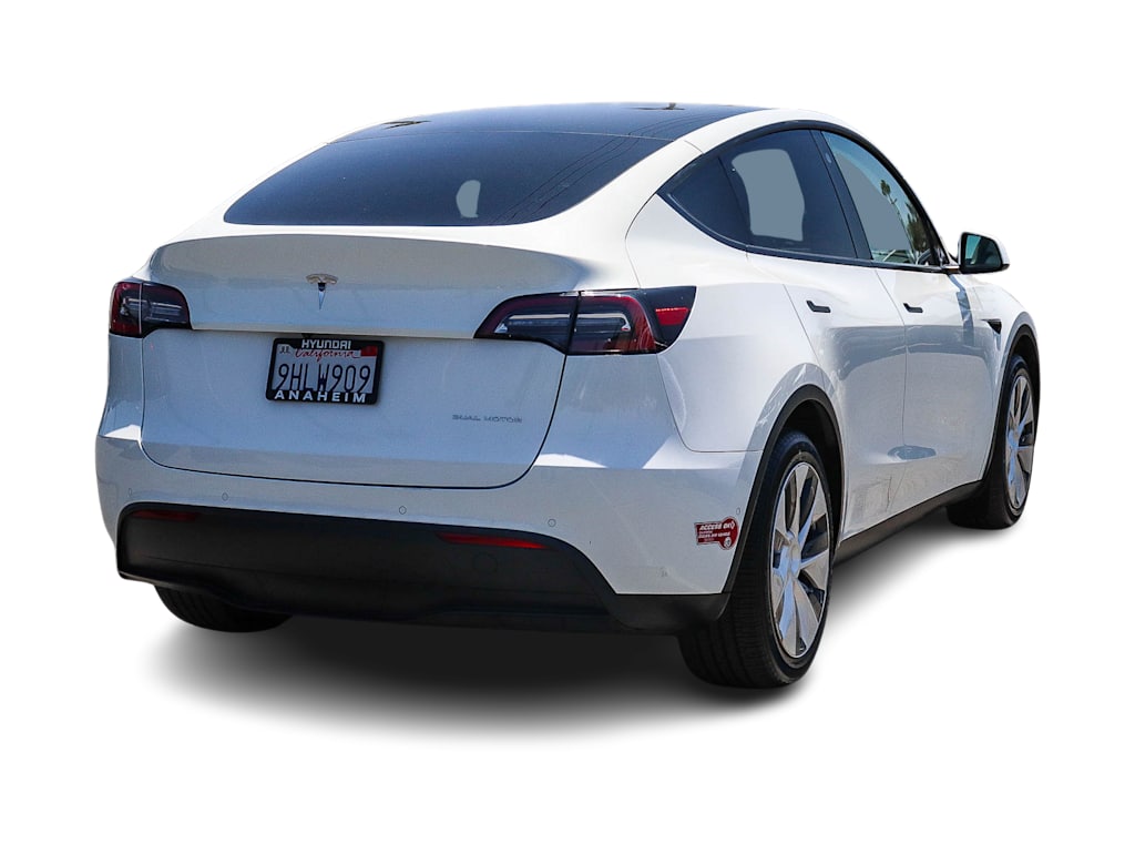 Thumbnail: 2021 Tesla Model Y - 16