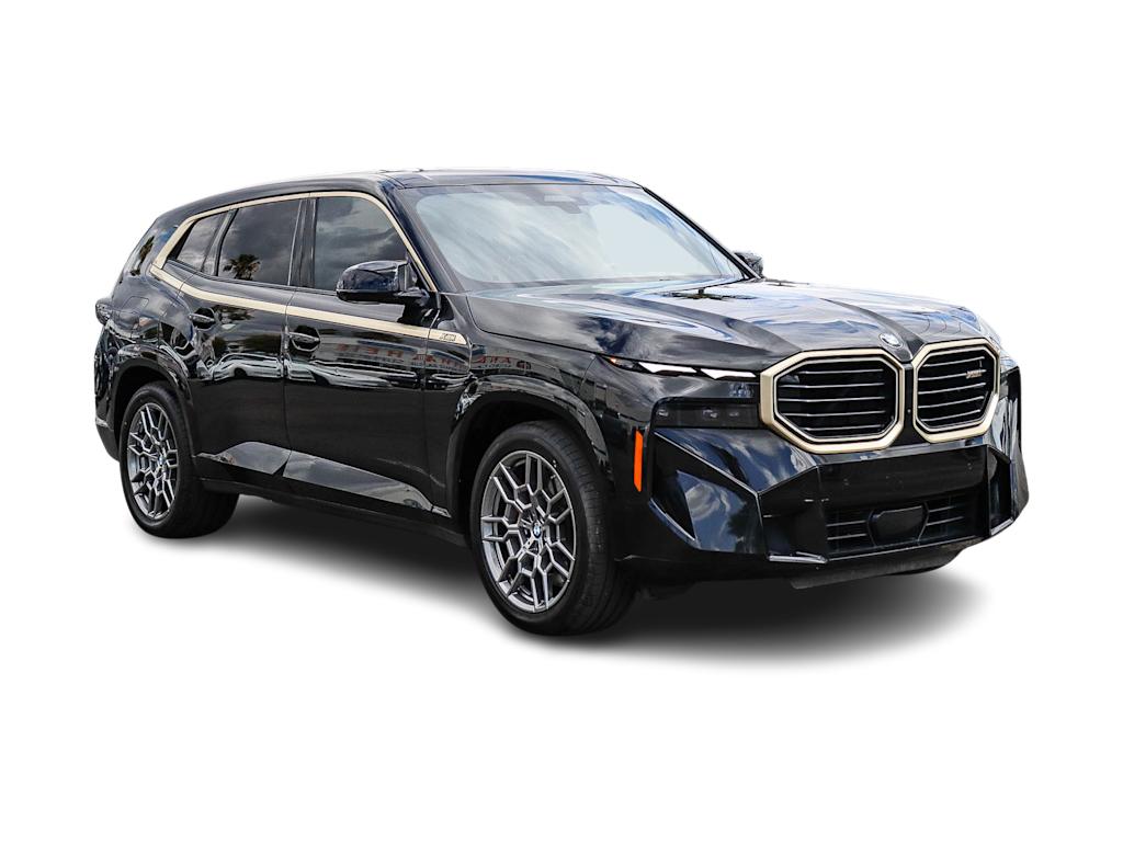 Thumbnail: 2023 BMW XM - 16