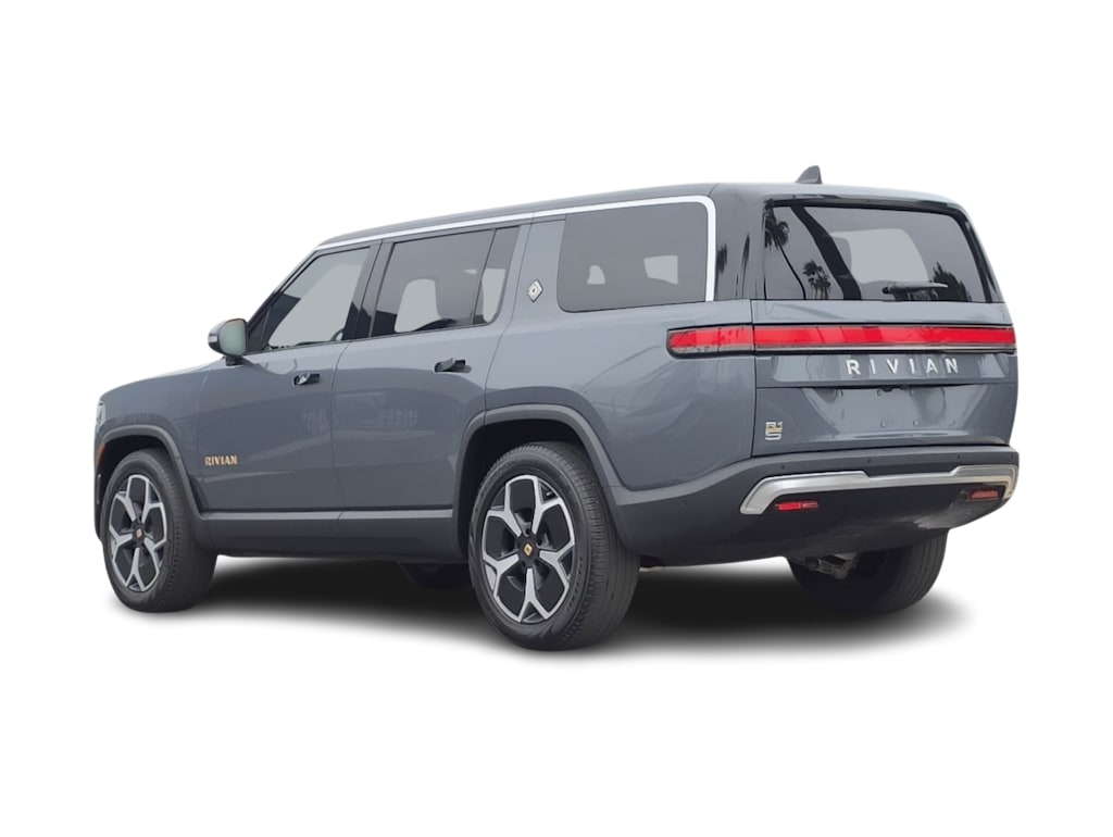 Thumbnail: 2023 Rivian R1S - 3