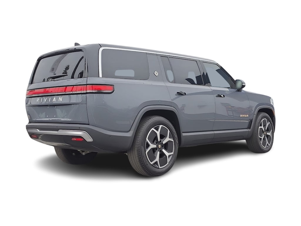 Thumbnail: 2023 Rivian R1S - 17