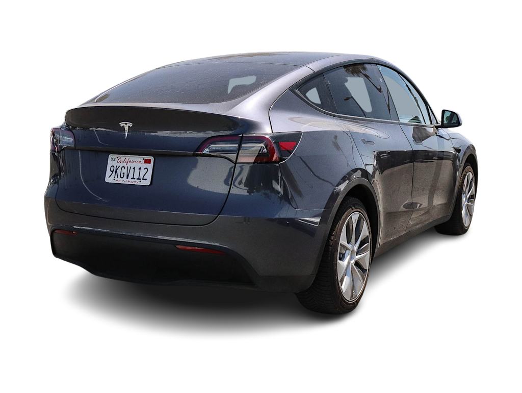 Thumbnail: 2023 Tesla Model Y - 17