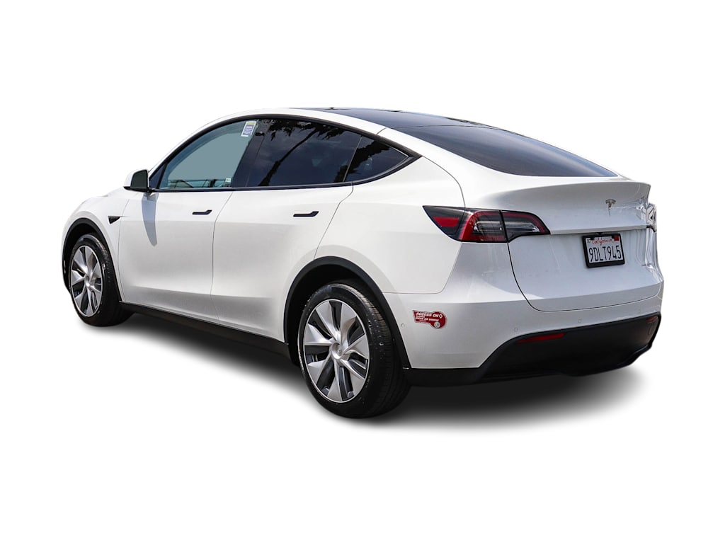 Thumbnail: 2022 Tesla Model Y - 3
