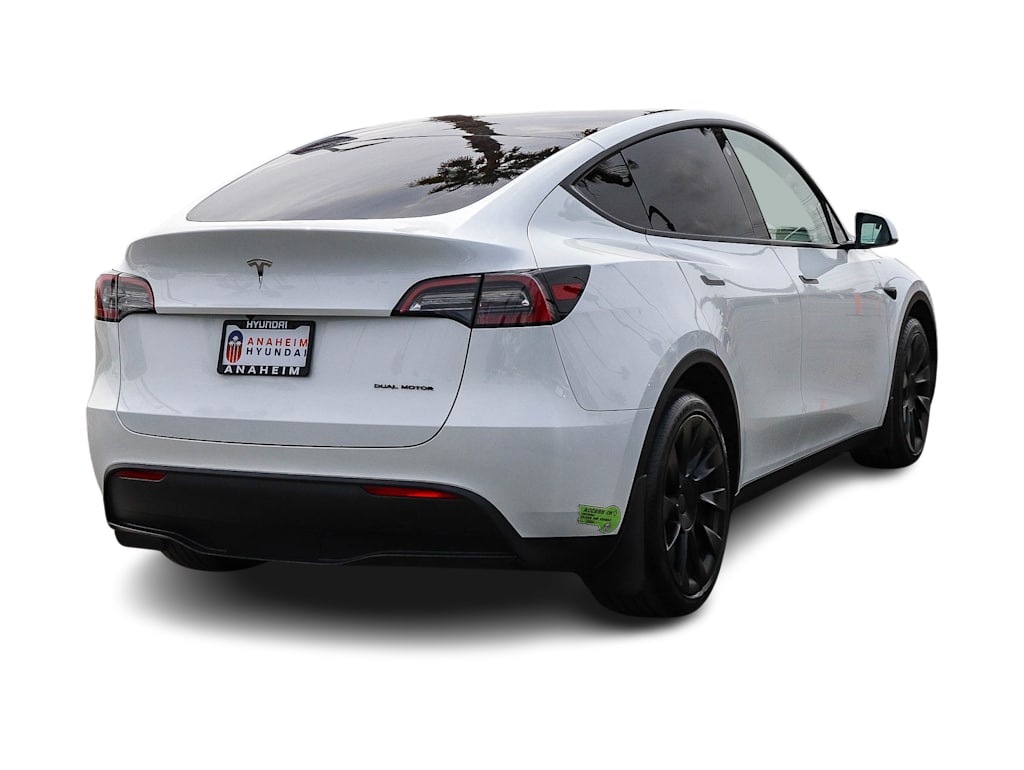 Thumbnail: 2023 Tesla Model Y - 17