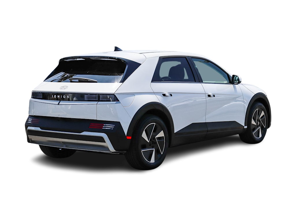 Thumbnail: 2026 Hyundai Ioniq 5 - 16