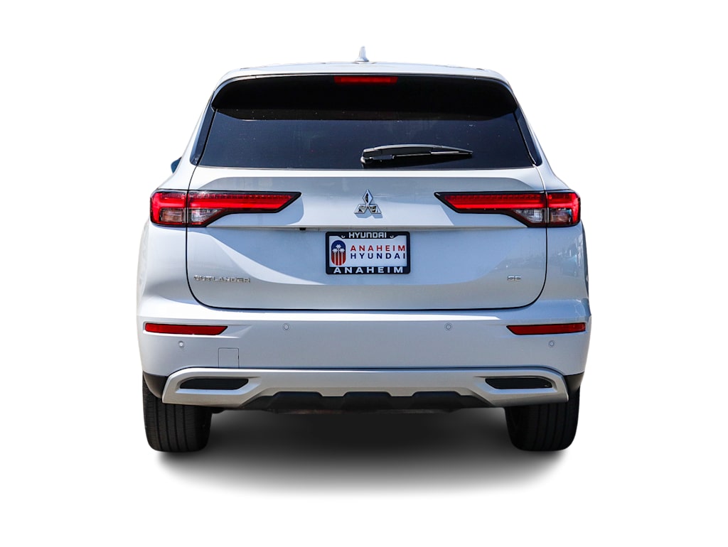 Thumbnail: 2024 Mitsubishi Outlander - 4