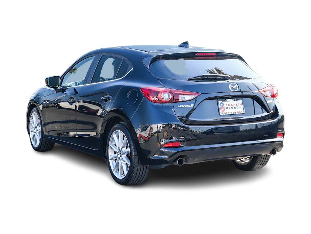 Thumbnail: 2017 Mazda Mazda3 - 3