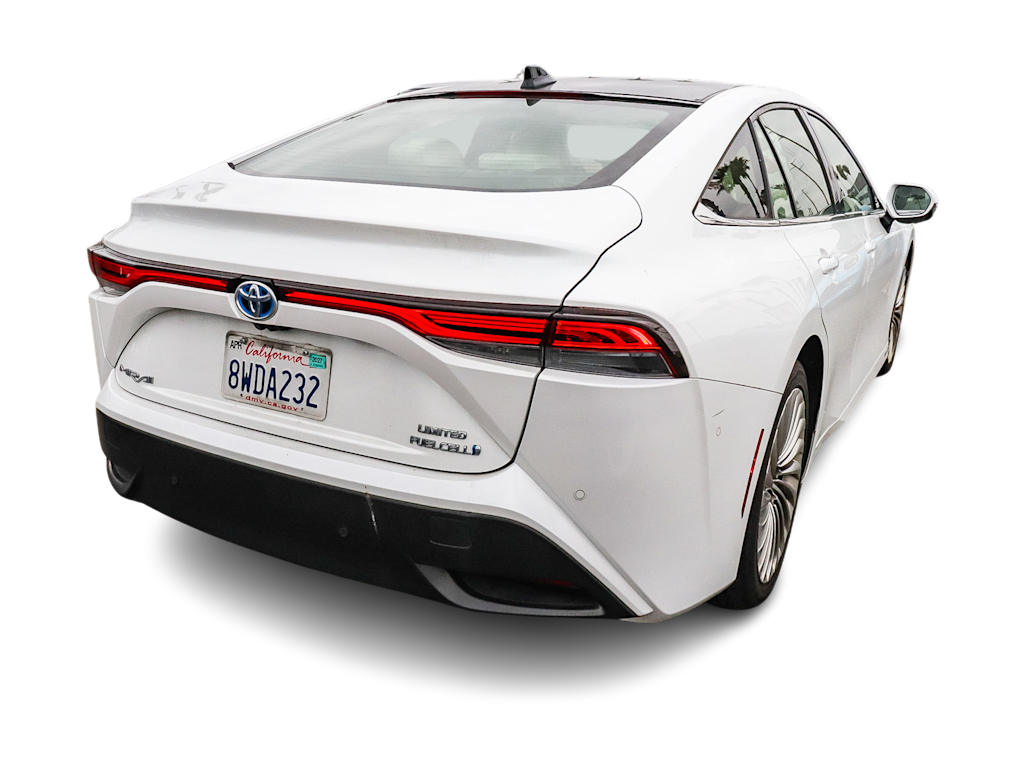 Thumbnail: 2021 Toyota Mirai - 14