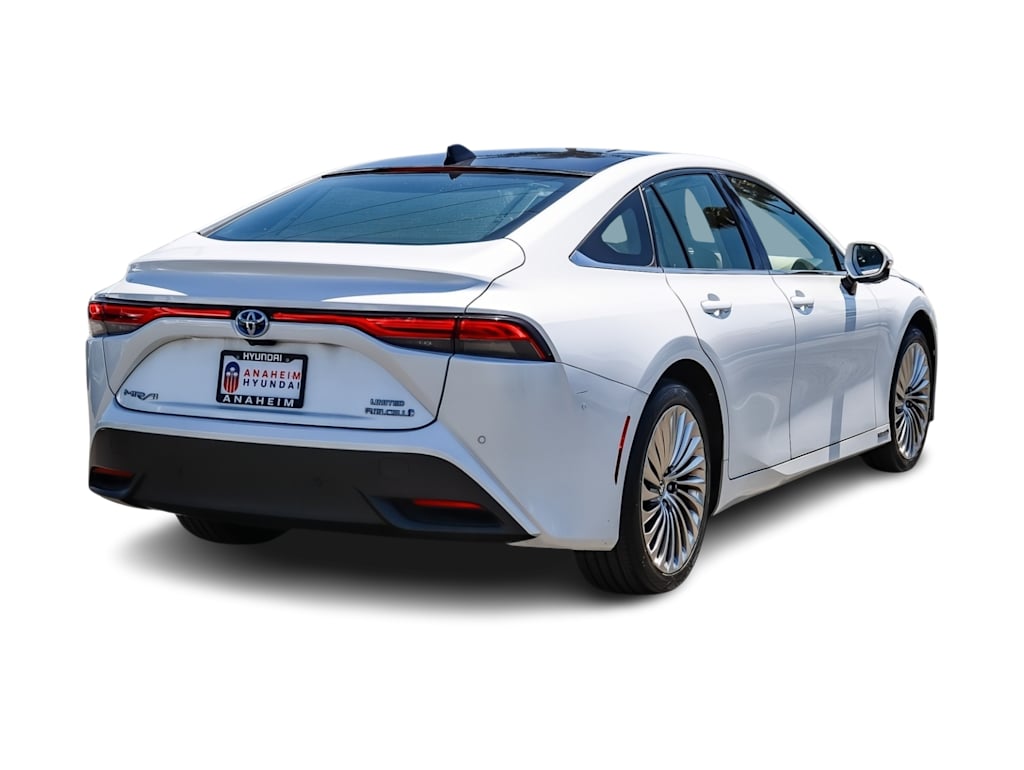 Thumbnail: 2021 Toyota Mirai - 18