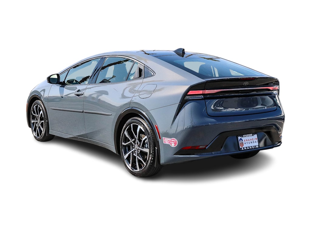 Thumbnail: 2024 Toyota Prius Prime - 3