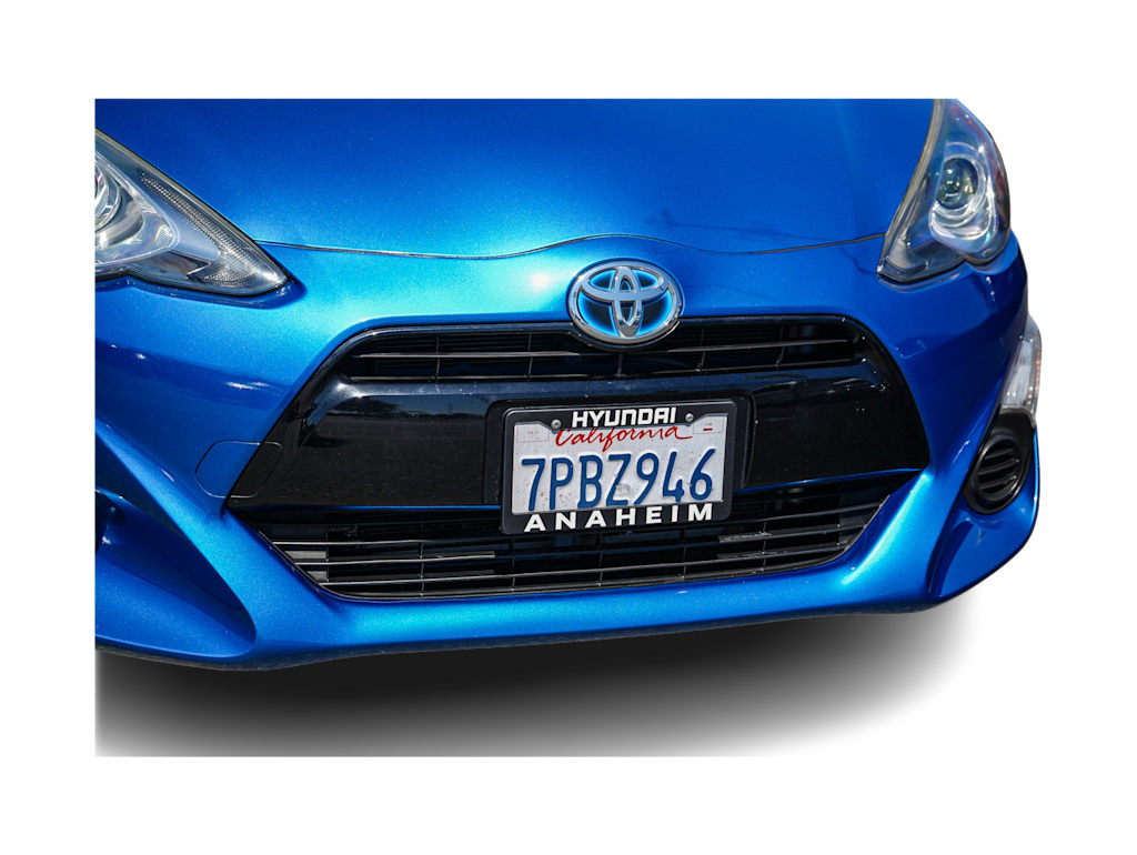 Thumbnail: 2015 Toyota Prius c - 4