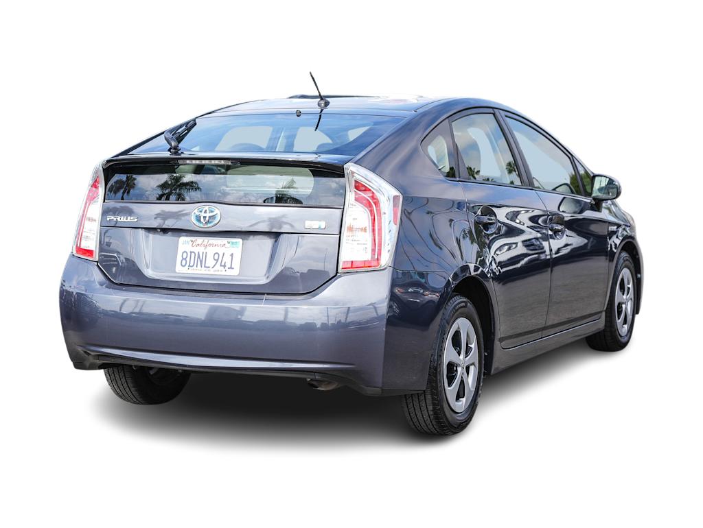Thumbnail: 2015 Toyota Prius - 19