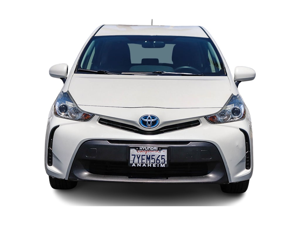 Thumbnail: 2017 Toyota Prius v - 5