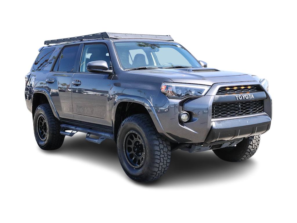 Thumbnail: 2019 Toyota 4Runner - 18