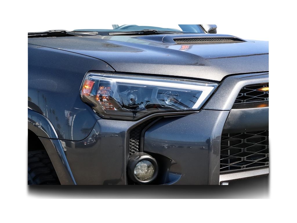 Thumbnail: 2019 Toyota 4Runner - 19