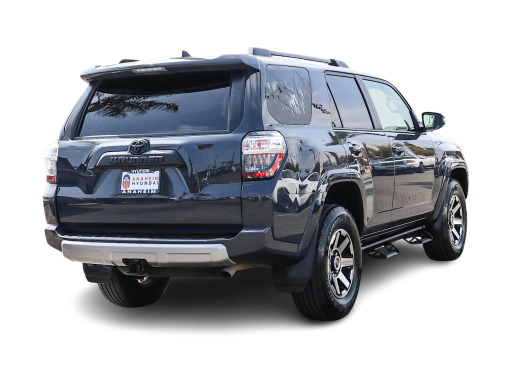 Thumbnail: 2024 Toyota 4Runner - 21