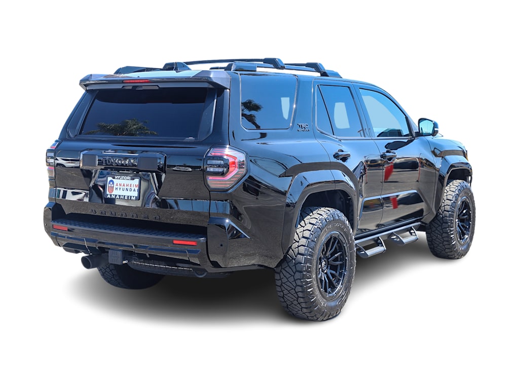 Thumbnail: 2025 Toyota 4Runner - 21