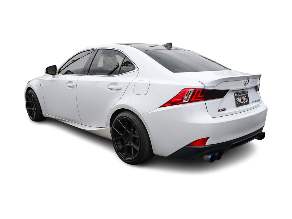 Thumbnail: 2016 Lexus IS - 3