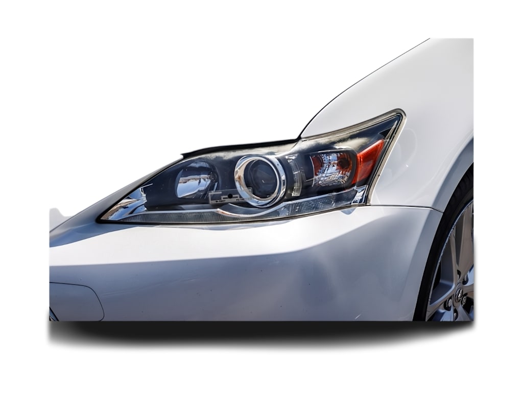 Thumbnail: 2017 Lexus CT - 2