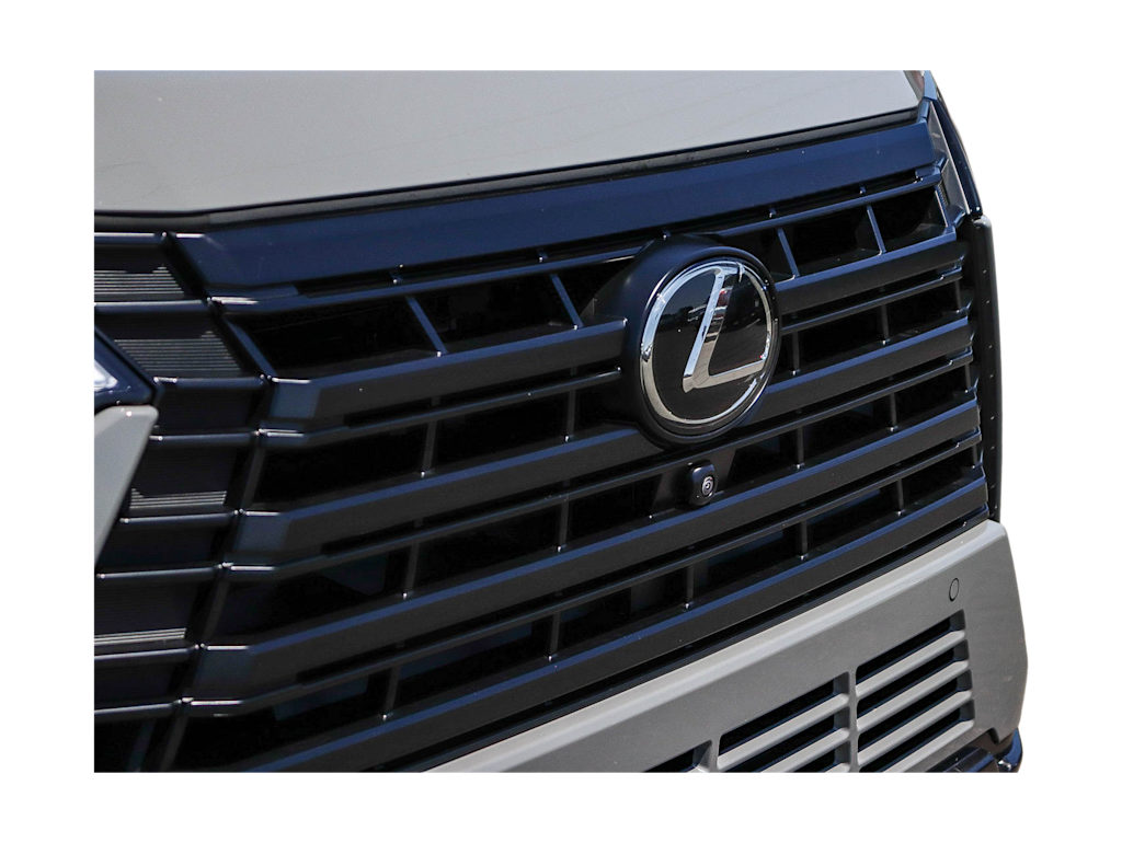 Thumbnail: 2026 Lexus ES - 19