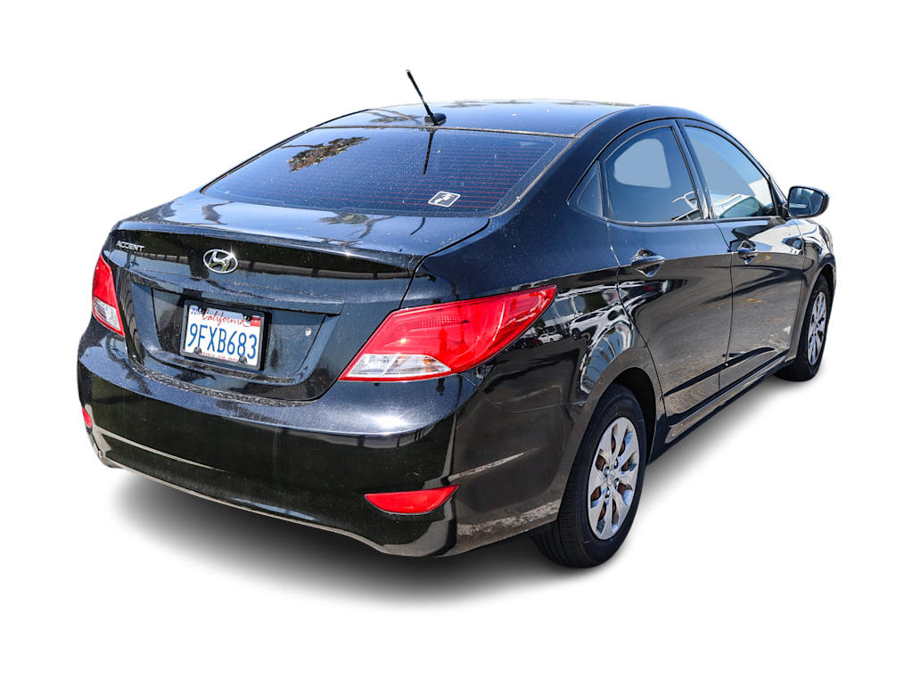 Thumbnail: 2015 Hyundai Accent - 6
