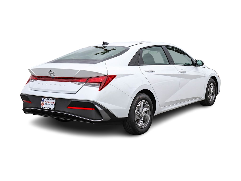 Thumbnail: 2026 Hyundai Elantra - 19