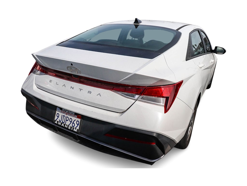 Thumbnail: 2024 Hyundai Elantra - 7