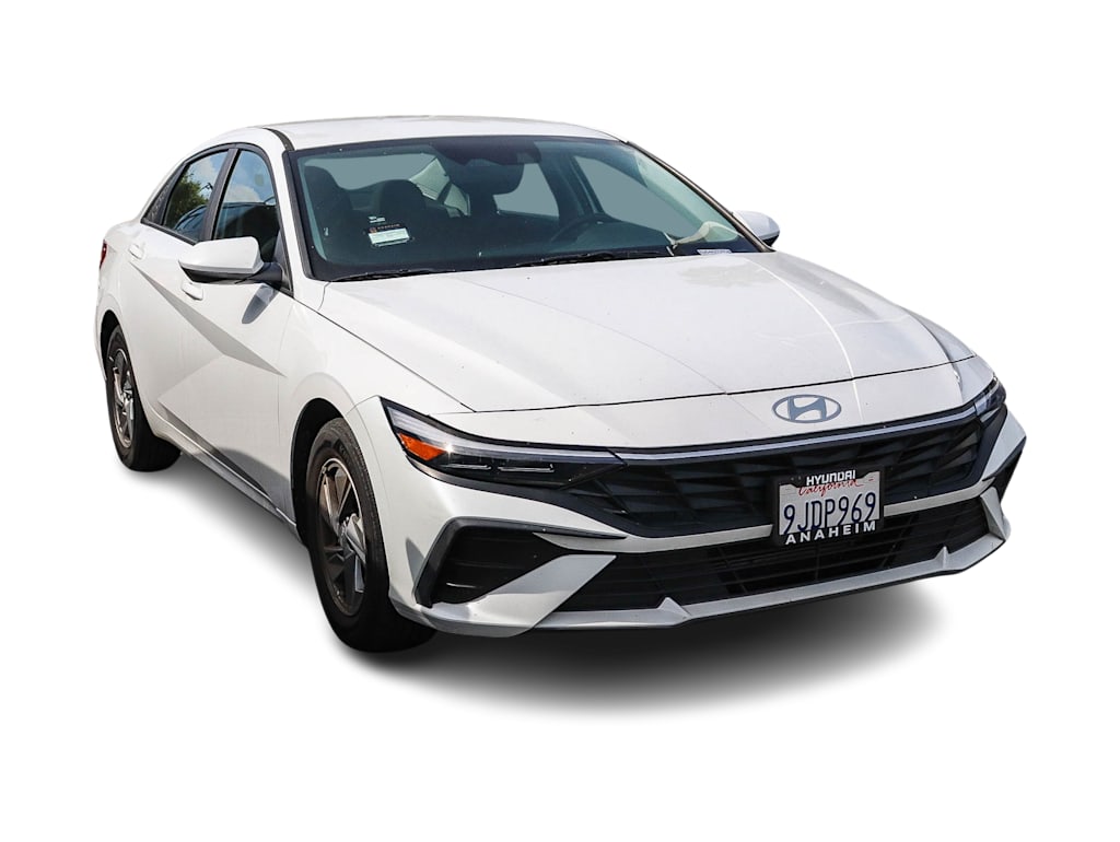 Thumbnail: 2024 Hyundai Elantra - 4