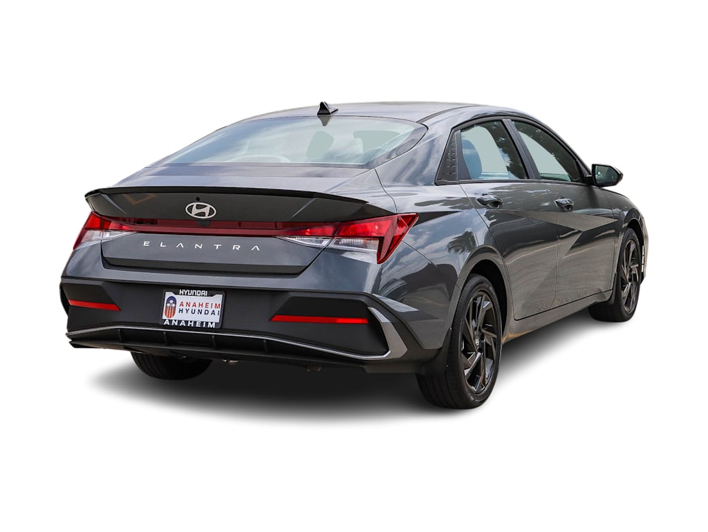 Thumbnail: 2026 Hyundai Elantra - 19