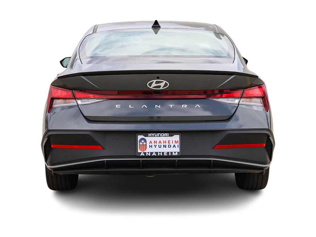 Thumbnail: 2026 Hyundai Elantra - 4